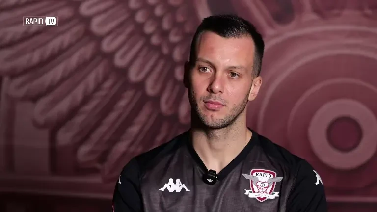 A semnat cu Rapid și a reacționat categoric: ”Mă bucur că am ajuns la cel mai mare club din România” (17.01.2026)